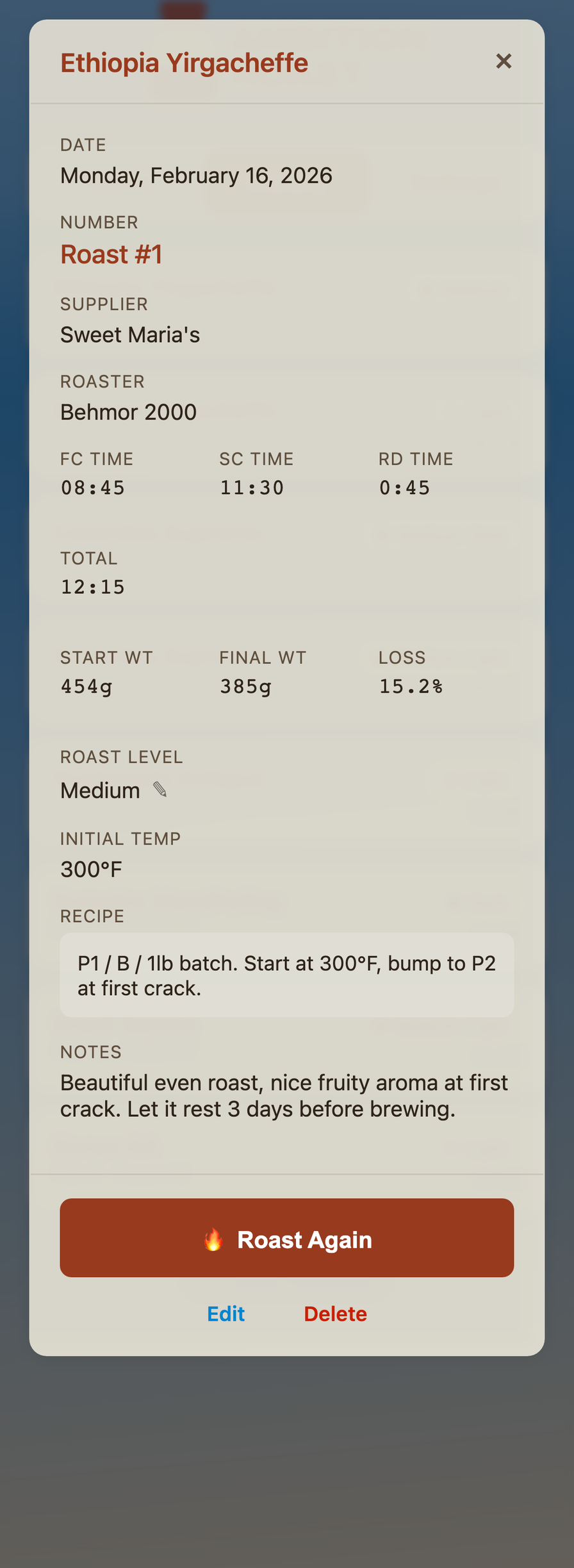 Roast detail view showing times, weights, roast level, recipe, and notes